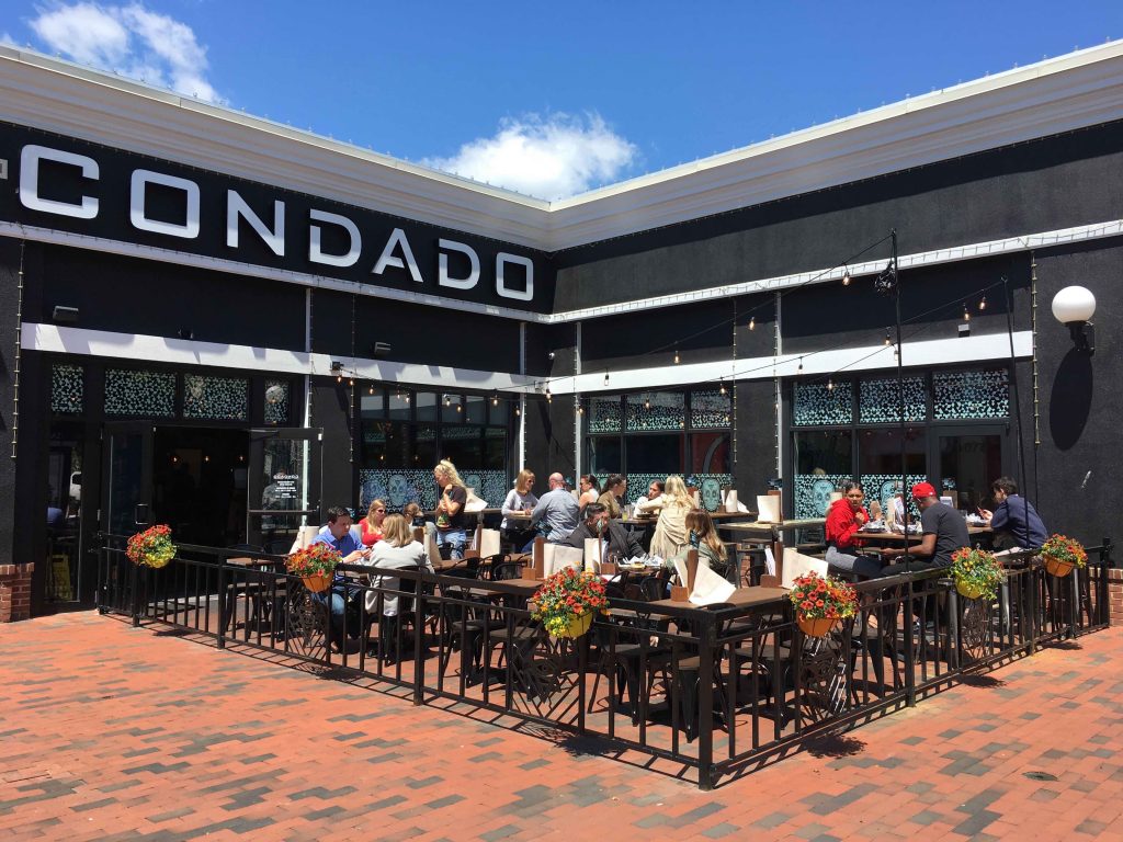 Photo of outdoor patio at Condado tacos 